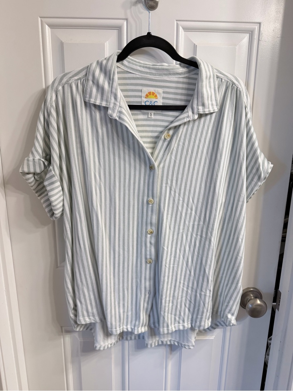 C&C California White and Light Green Vertical Stripe Short-Sleeve Button-Down